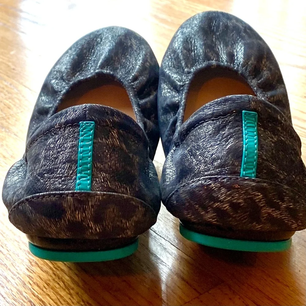 Black Leopard Limited Edition Tieks Size 12 New in Box - Picture 4 of 13